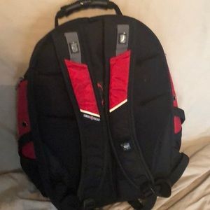 SwissGearBackpack iPad/laptop/accessible scansmart